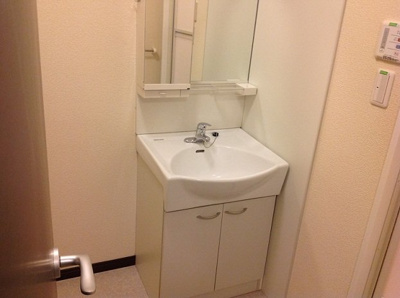 【独立洗面台】 | レオネクストコーラルアイル小倉 | 爽やかな朝は洗面台から♪