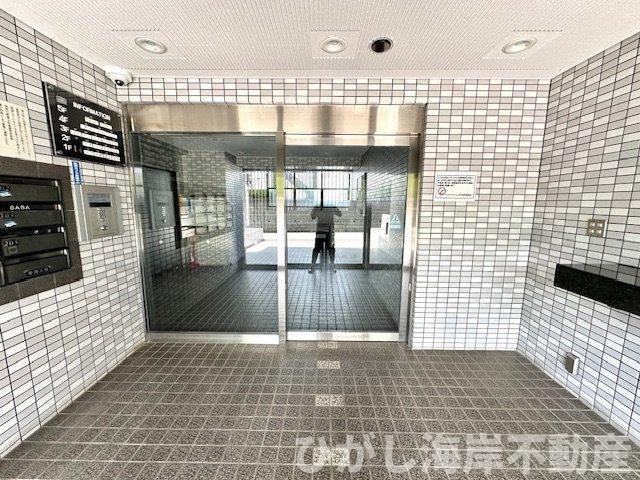 ライオンズマンション茅ヶ崎海岸のエントランス|新規リフォーム完了！エントランス