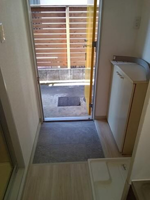 【玄関】 | ジュネスＹＭ