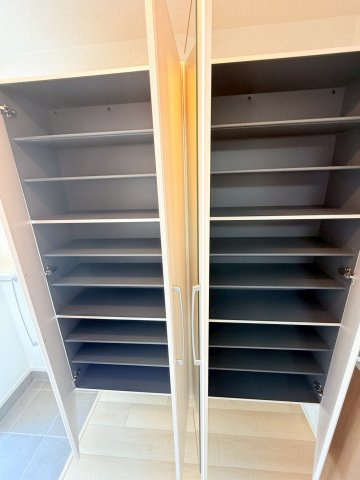 フェニックス　Ⅰの収納