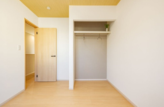 【洋室】 | 宇都宮市末広１丁目　戸建 | ２階洋室