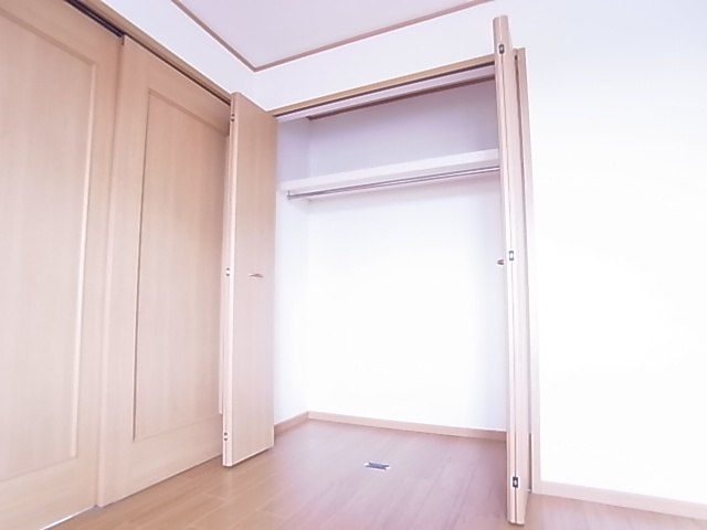 神戸市須磨区東落合２丁目のアパート