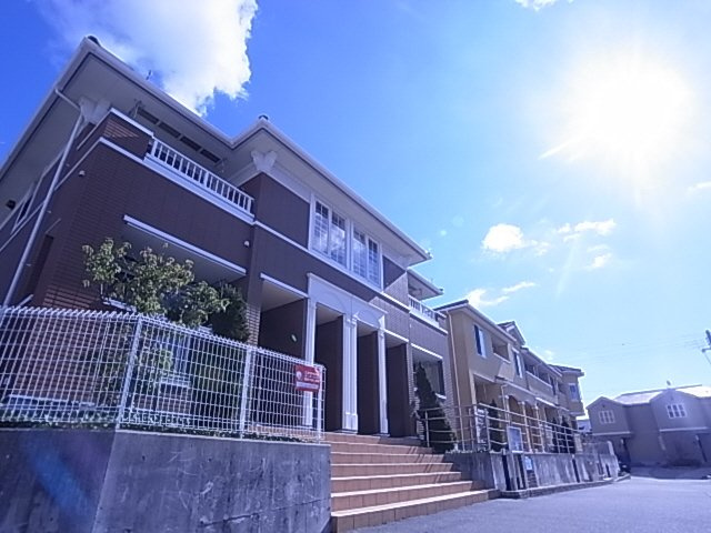 神戸市須磨区東落合２丁目のアパート