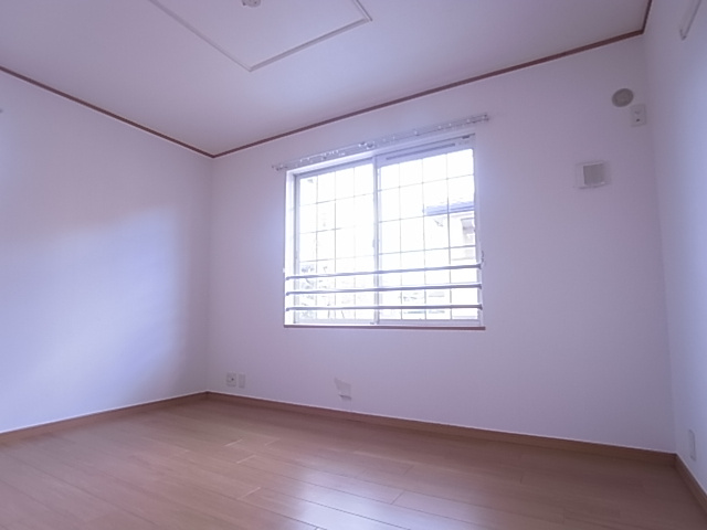 神戸市須磨区東落合２丁目のアパート