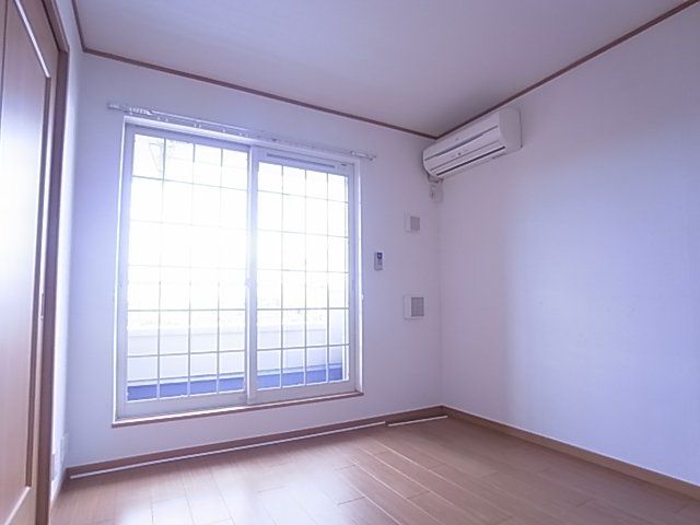 神戸市須磨区東落合２丁目のアパートの内装|洋室