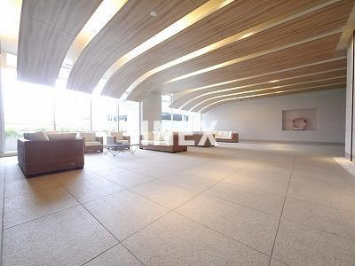 横浜市西区みなとみらい６丁目の賃貸マンションのロビー