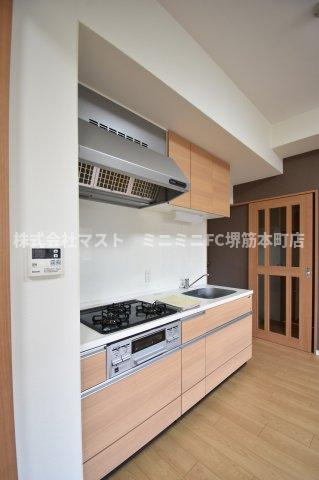 大阪市中央区玉造１丁目の賃貸マンションのキッチン