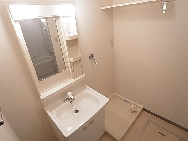 神戸市長田区長尾町２丁目の賃貸マンションの洗面所