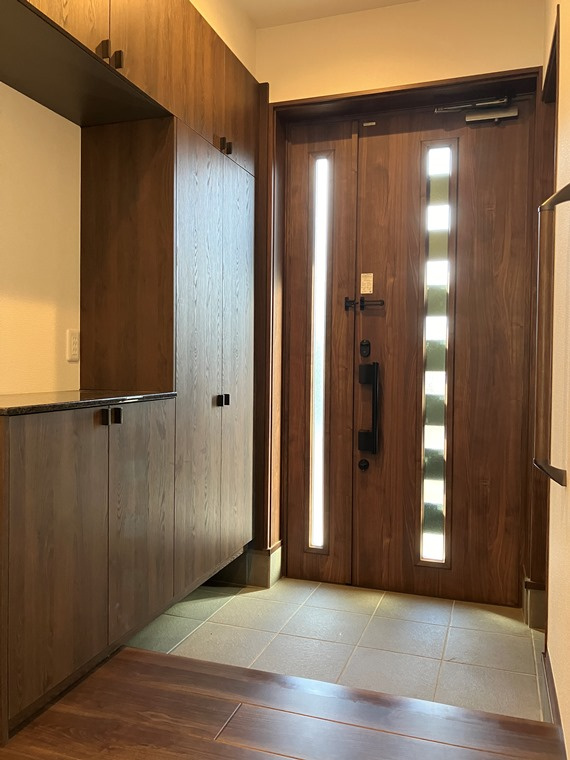 藤原戸建の玄関