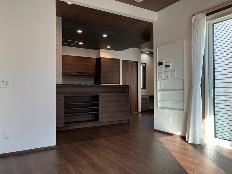 藤原戸建の居間・リビング