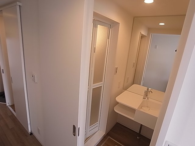 神戸市須磨区北町３丁目のハイツの洗面所|洗面所