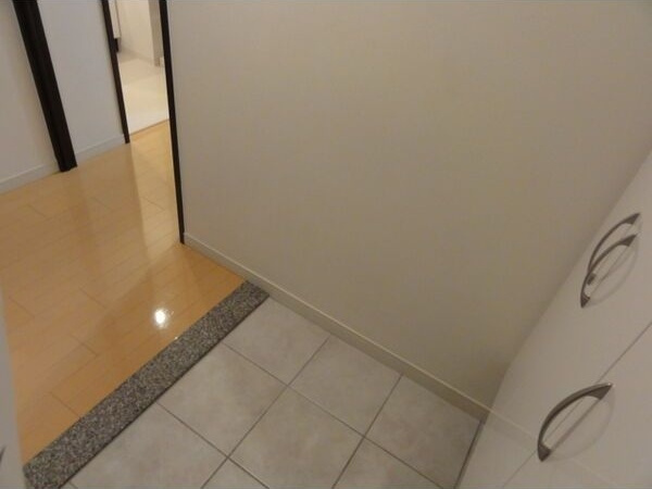 CASSIA車道(旧:クリオ車道)の玄関