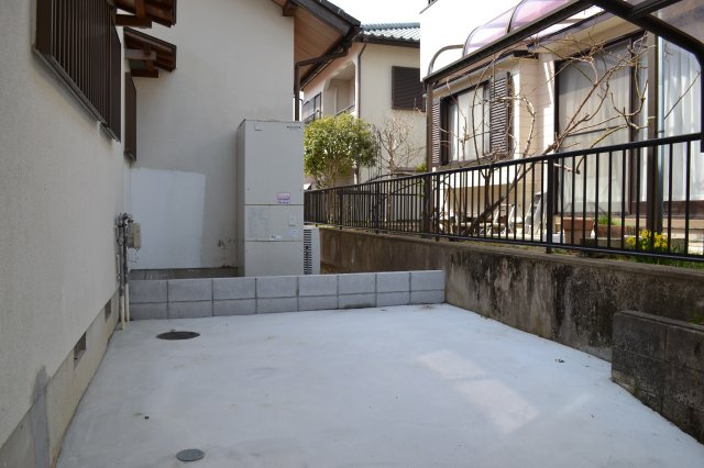 つつじが丘南3丁目中古戸建ての駐車場