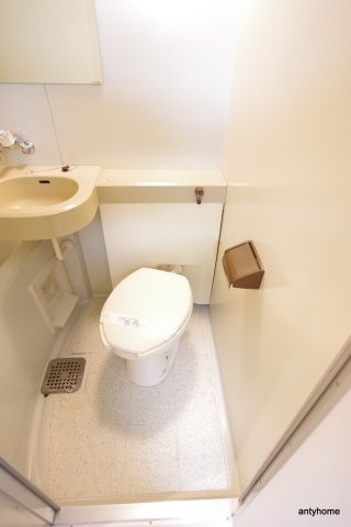 アンヘルム野田　仲介手数料無料のトイレ