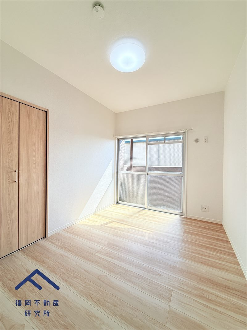 三愛シティライフ箱崎12の洋室