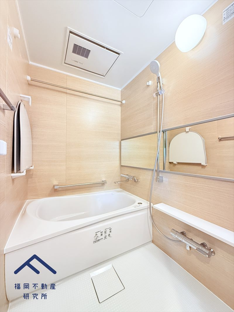 三愛シティライフ箱崎12の浴室