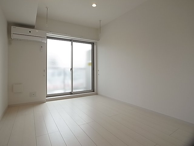 神戸市兵庫区矢部町の賃貸マンションの居間・リビング