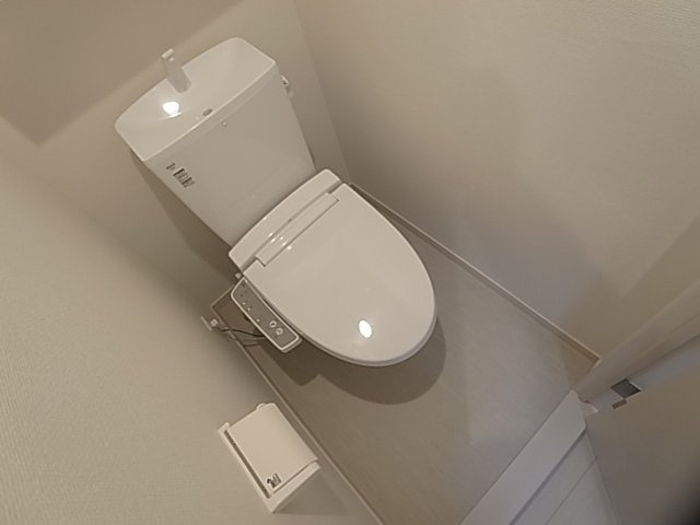 神戸市兵庫区矢部町の賃貸マンションのトイレ|ウォシュレット付