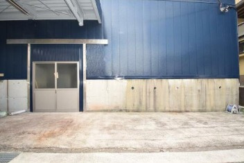 【駐車場】 | 伊東市新井 売り倉庫