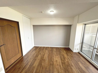 【洋室】 | 藤和さやまハイタウンB棟 | 【クロス張り替えます】綺麗な壁紙で部屋が明るく見えて気持ちも明るくなりますね♪