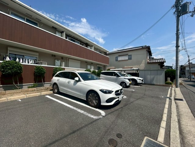 マルシェ高師浜の外観
