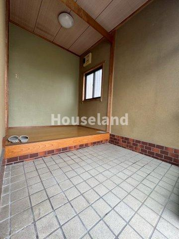 秋月住宅の玄関