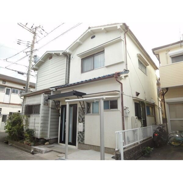 明石市東野町貸家の外観