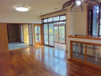 【居間・リビング】 | 金沢区能見台３丁目　戸建