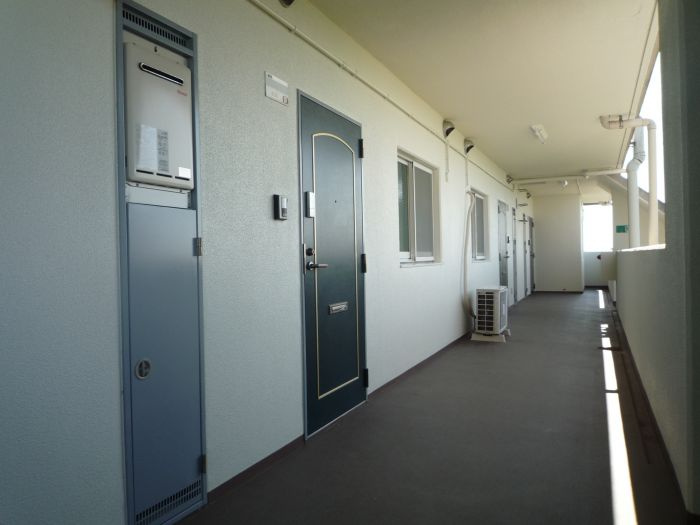 ビッグベアⅠのその他共用部分|清潔な共用通路♪