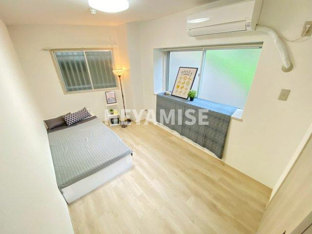 レジデンス蛍茶屋の洋室