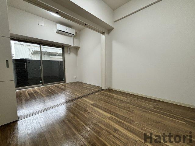 RIDGEガーデン江坂Ⅰの居間・リビング