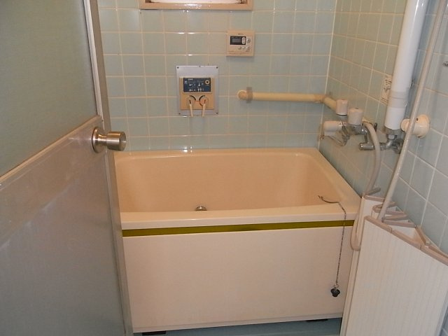 大和スカイハイツの浴室