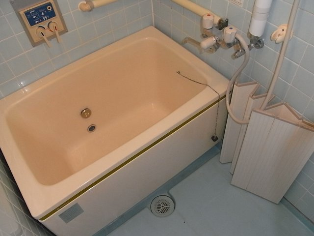 大和スカイハイツの浴室