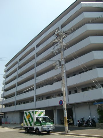 大和スカイハイツの外観