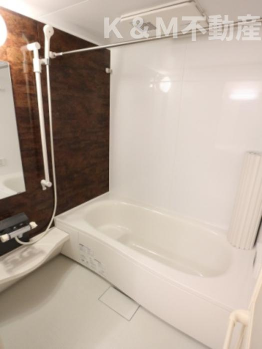 ボナール酒井根 Ⅲ号棟の浴室|きれいなお風呂です