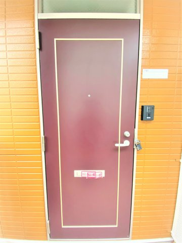 レイ ヒルズの玄関