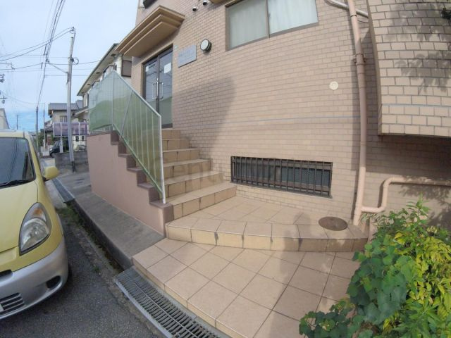 【エントランス】 | 甲東イーストマンション