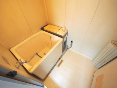 【浴室】 | 中根岸荘 | 毎日の疲れを癒すお風呂