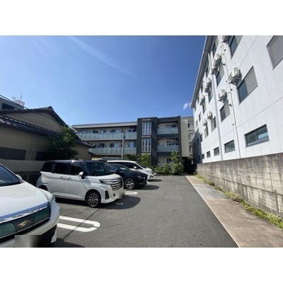 【駐車場】 | ルチアーノ御器所