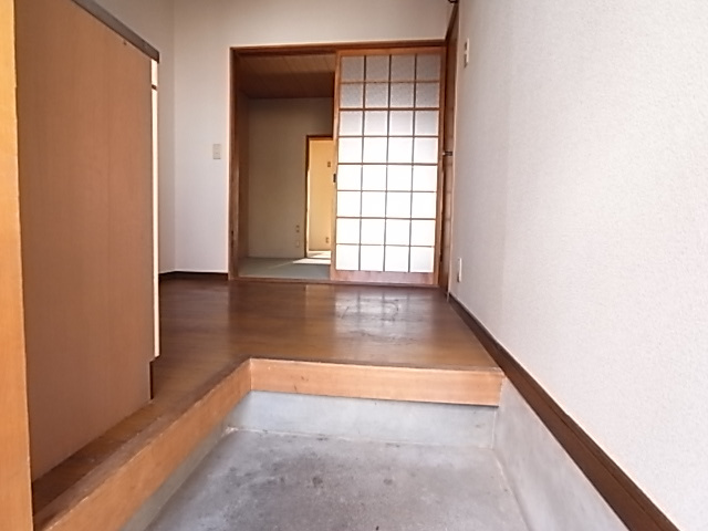 タウンハウスアミィの玄関