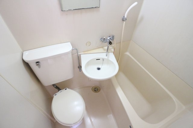 パンシオン垂水の浴室