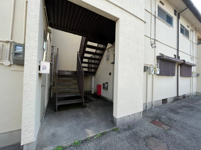 コーポ藤本のエントランス