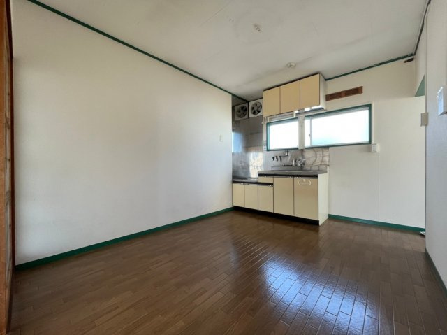 コーポ藤本の居間・リビング