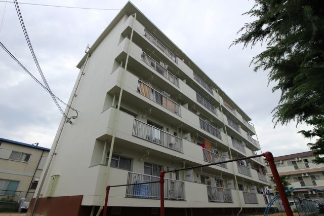 名谷農住団地Ｂ棟