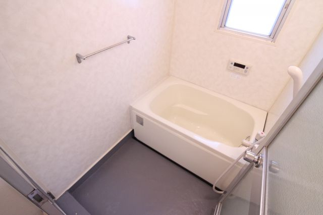 名谷農住団地Ｂ棟の浴室