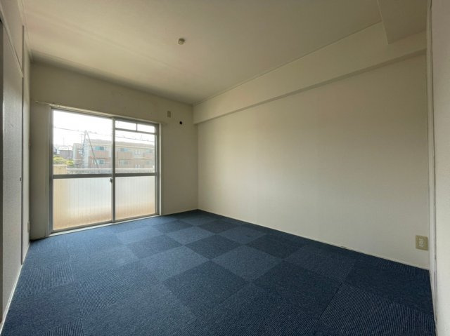 エフビルの寝室