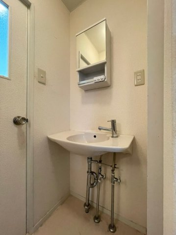 エフビルの洗面所