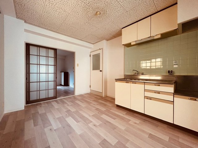 クレセント垂水の居間・リビング