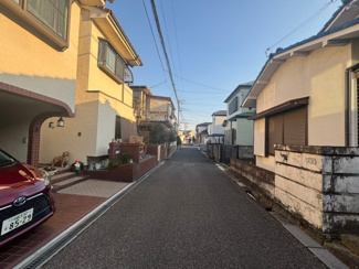 【前面道路含む現地写真】