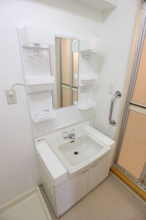 シティハイツ舞子の独立洗面台